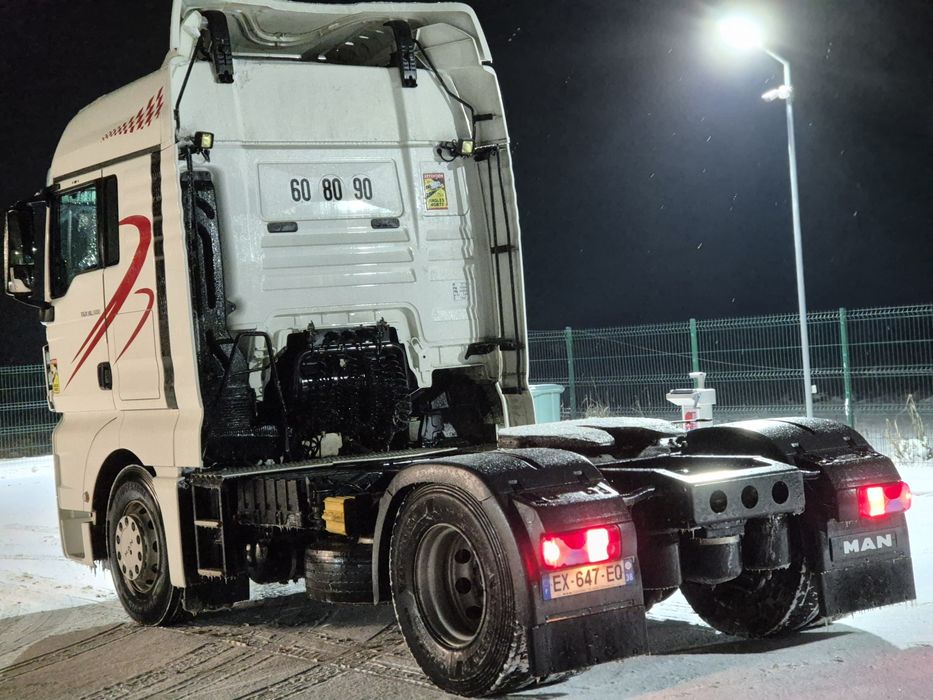 Cap tractor MAN TGX 500