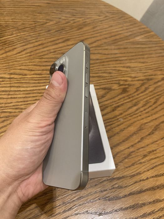 Iphone 15 pro на 256 gb