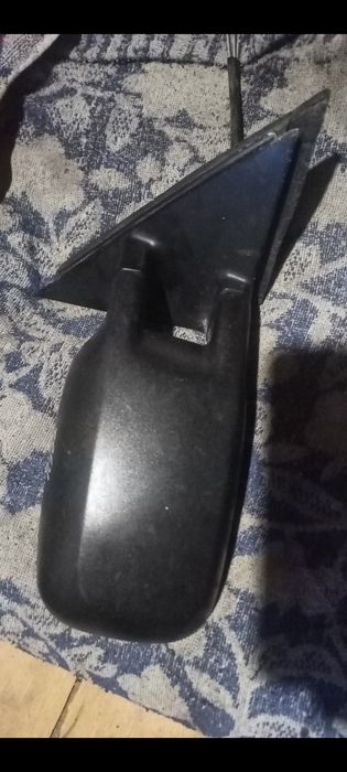 Продам зеркало на Пассат б3