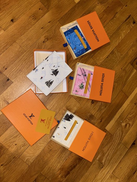 Card / Passport Holder LV