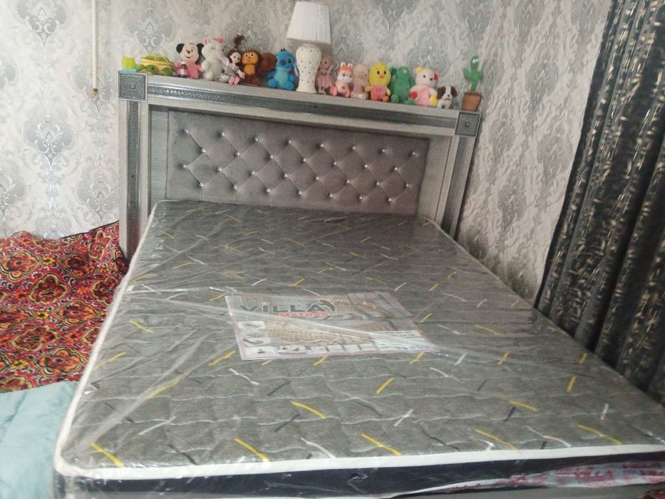 Гарнитур для спальний. Пишите.Звоните. Гарантия есть.