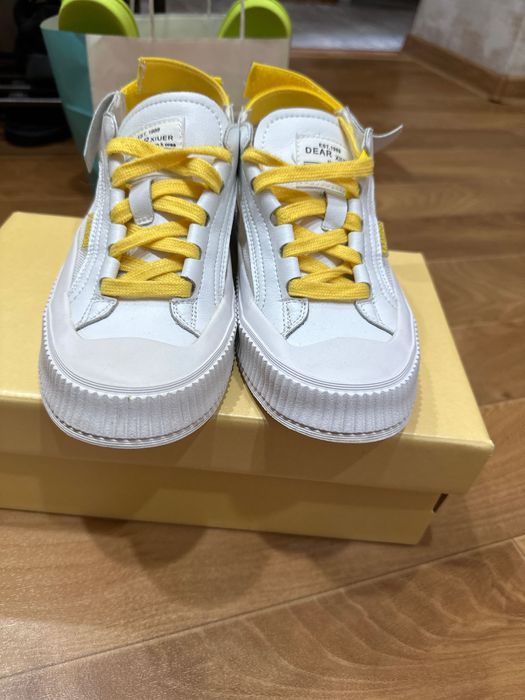 Продам кеды из натуральной кожи