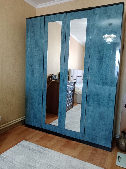 Продам шифонер в хорошем состоянии