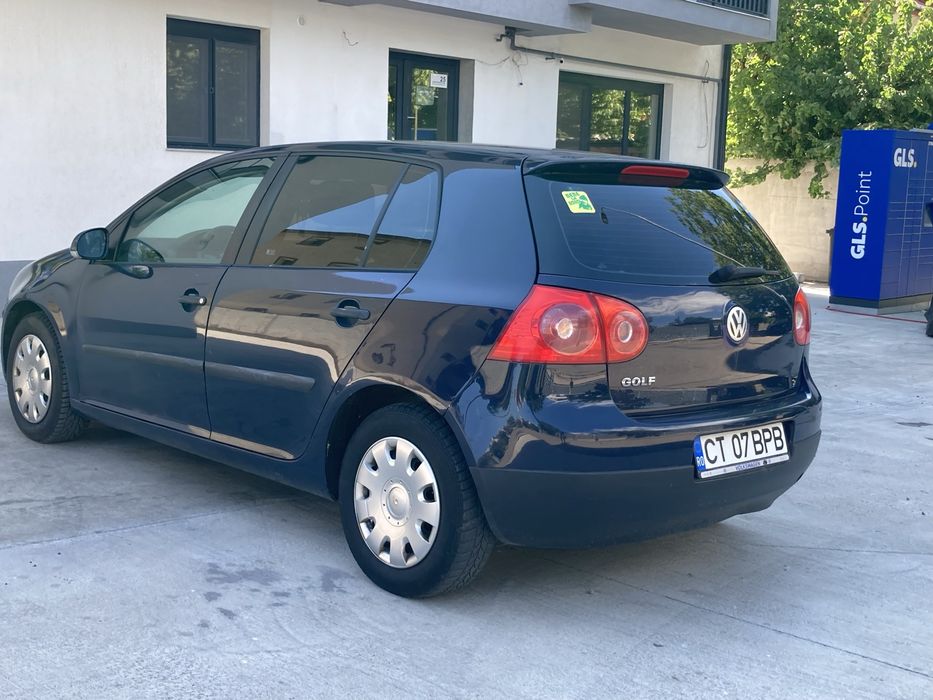 Vand VW Golf 5 stare foarte buna An 2006