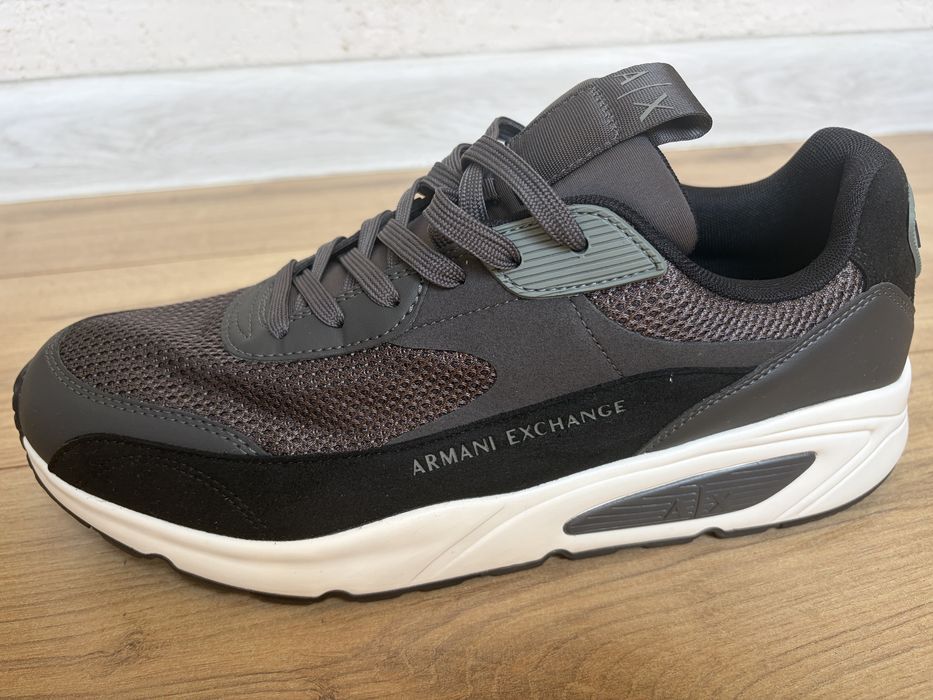 ОРИГИНАЛ НОВЫЕ Кроссовки Armani Ecxchange 45 размер