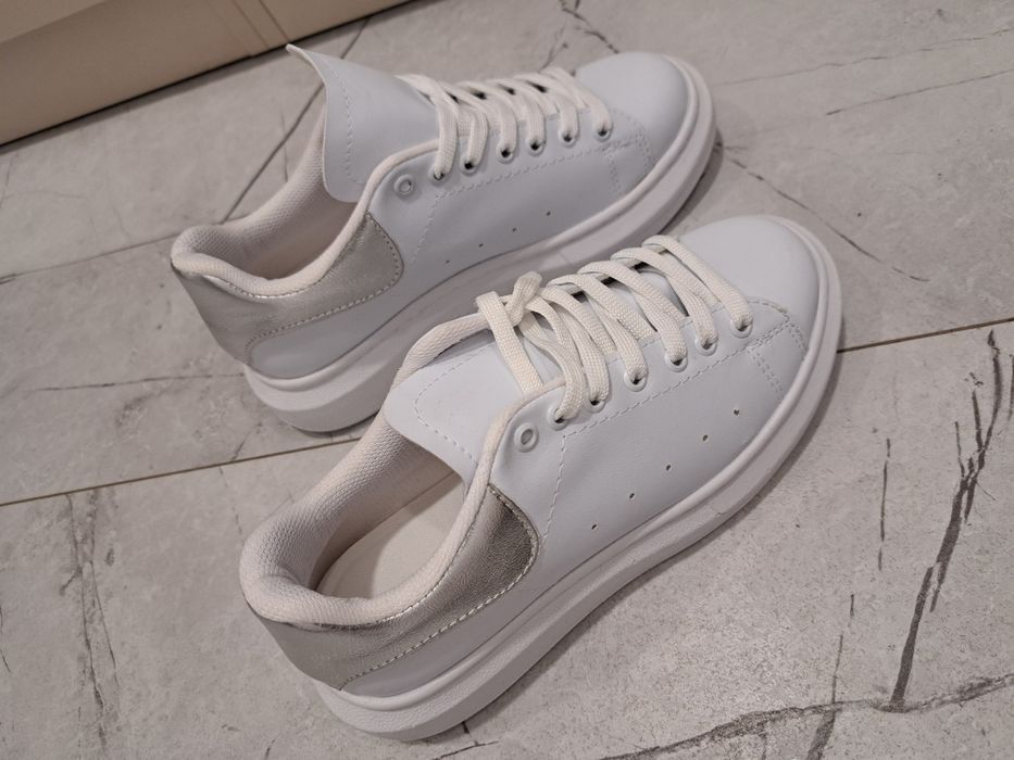 Нови  дамски маратонки