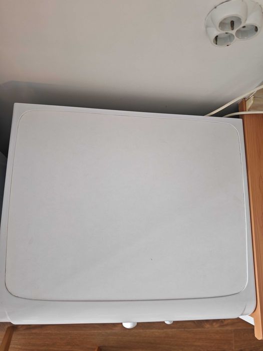 Продава се пералня Indesit в отлично състояние