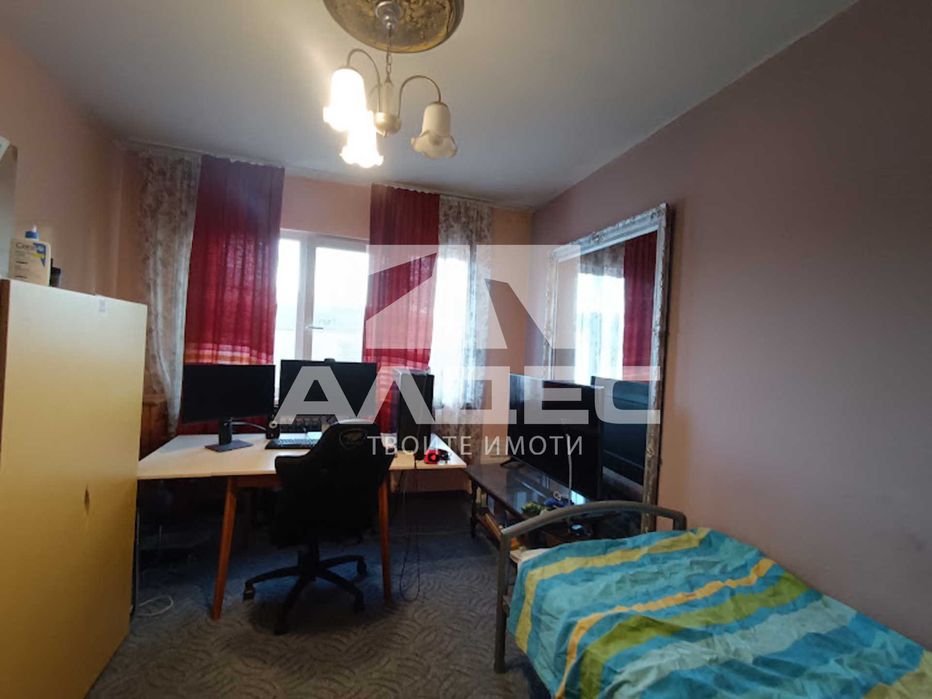 Дава се под наем Четиристаен апартамент в София, Център - 112 кв.м за 920 € - Снимка #5