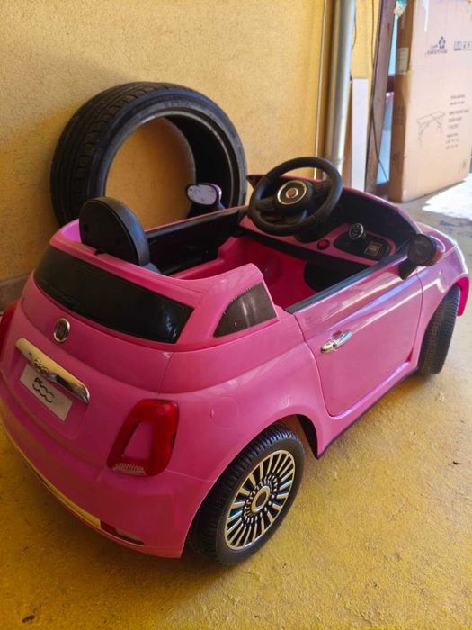 Акумулаторна кола Fiat 500, гаранционна батерия