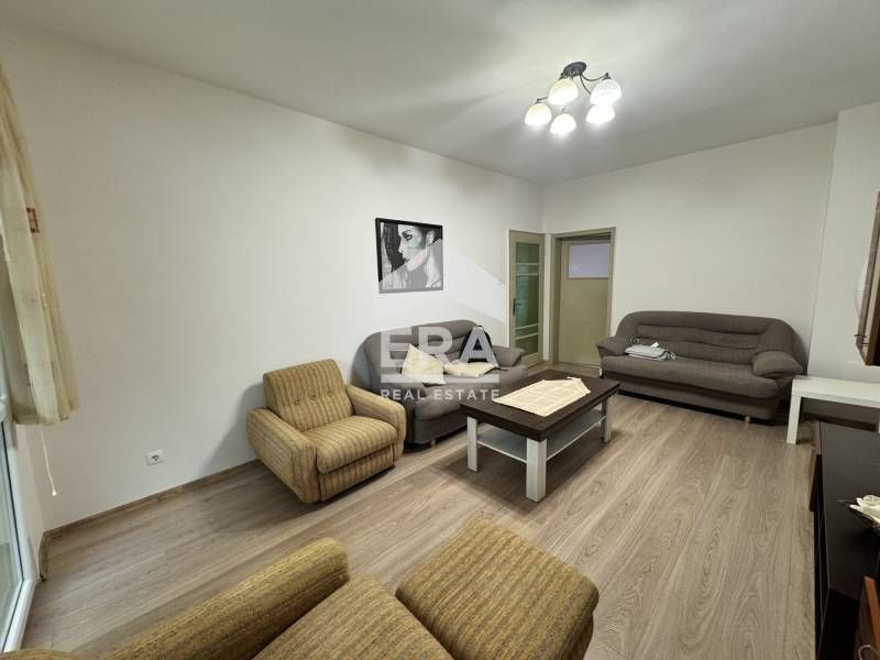 Тристаен  обзаведен апартамент за продажба до стадион „Черно море“, ра