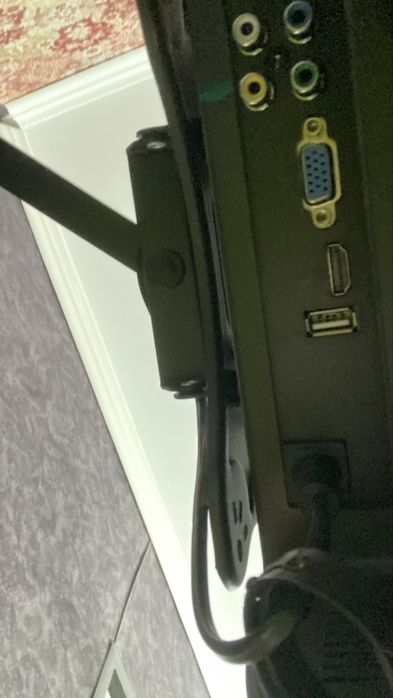 Продам телевизор