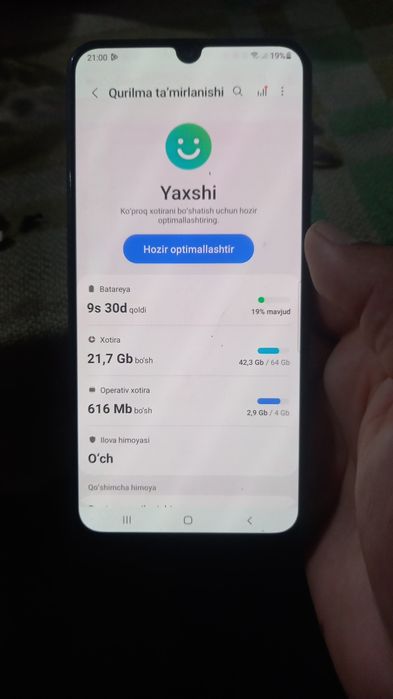 Samsung A50 xolati zur karobkasi zaryadchik hammasi bor.