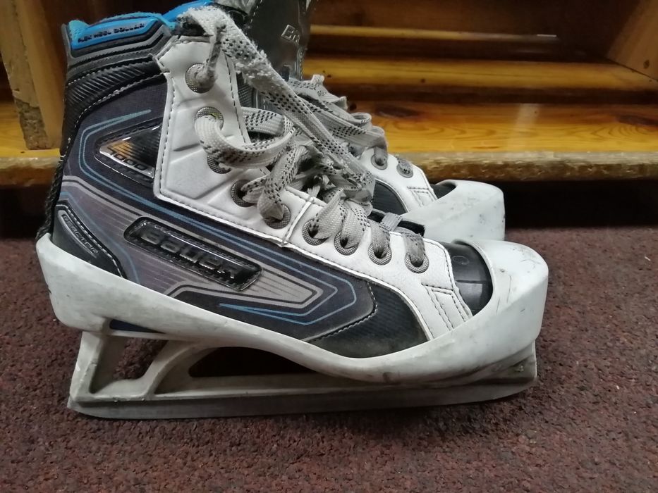 Коньки вратаря 37.5 рр