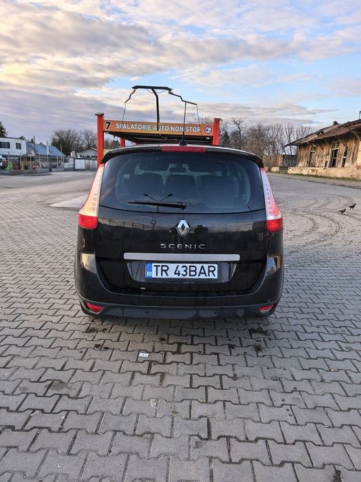 RENAULT GRAND SCENIC ||| 2.0 160 CP 3900€