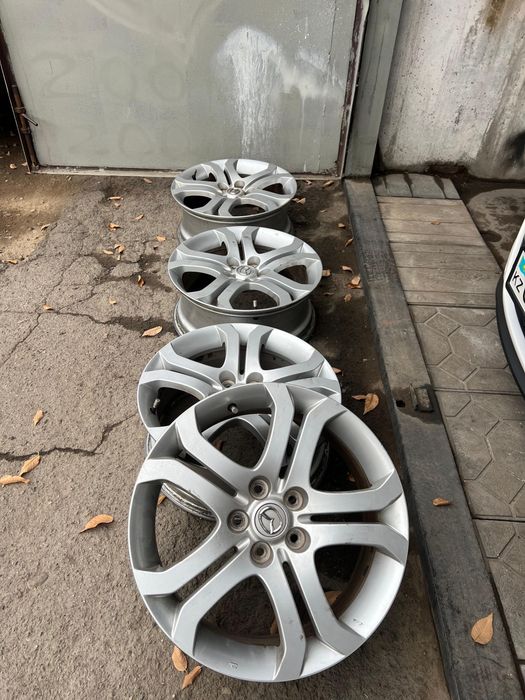 Продам Диски R18