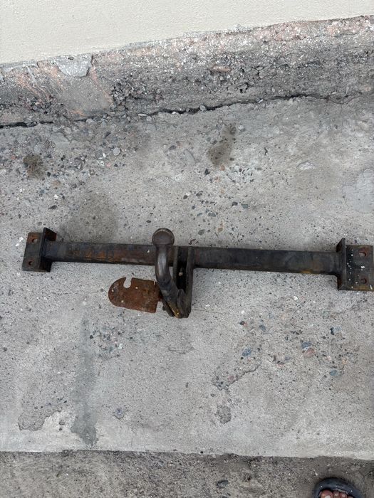 Фаркоп мазда 626