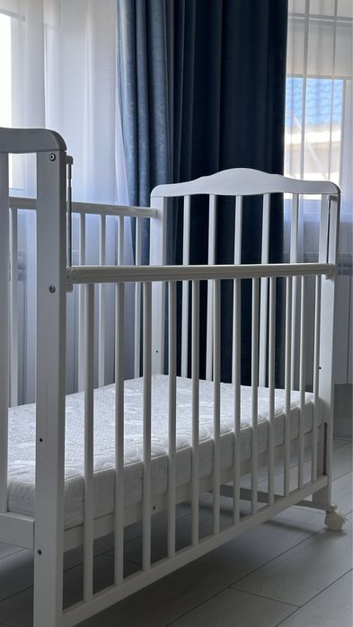 Мебель: Детская кровать