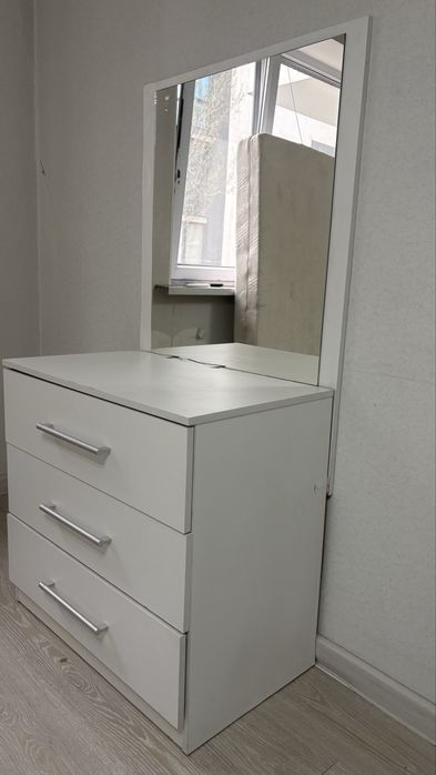 Продаётся б/у мебель