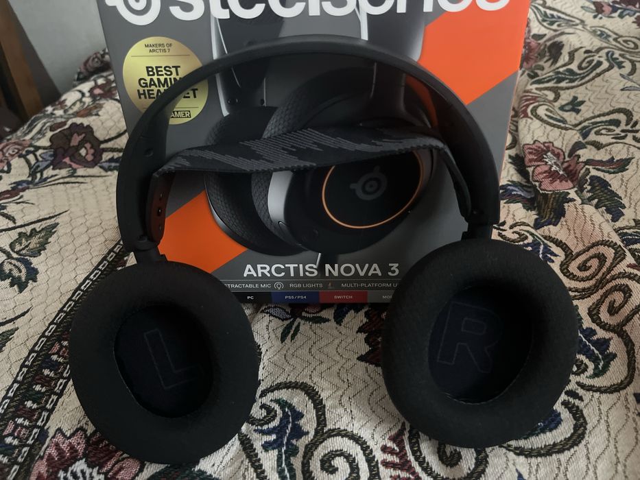 Наушники SteelSeries Arctis Nova 3 черный