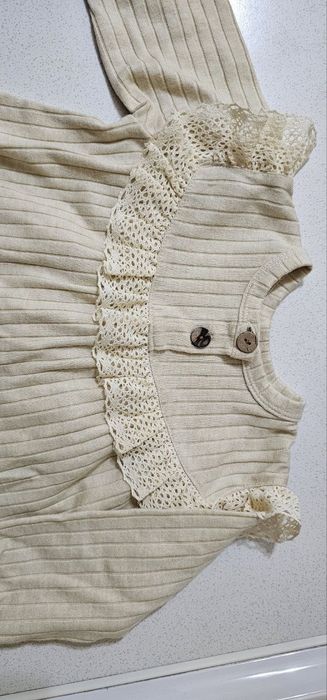 Детская одежда для девочек. Мягкий,комфортный костюм бежевого цвета