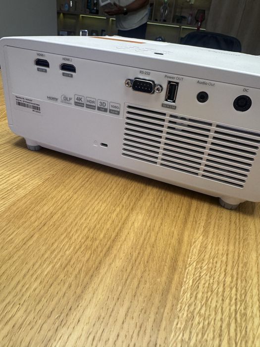 Proiector Optoma GT2000HDR Full HD Short Throw
