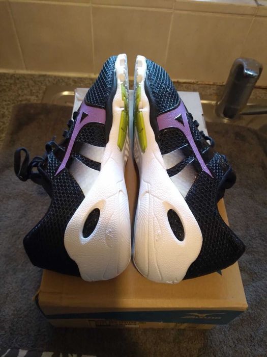 Mizuno wave evo-Levitas ,40 Nomer, Нови