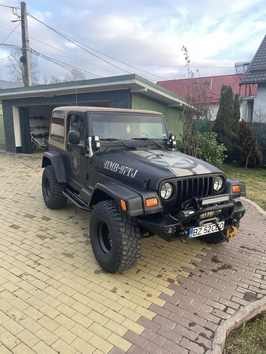 Dezmembrez Jeep Wrangler 4.0
