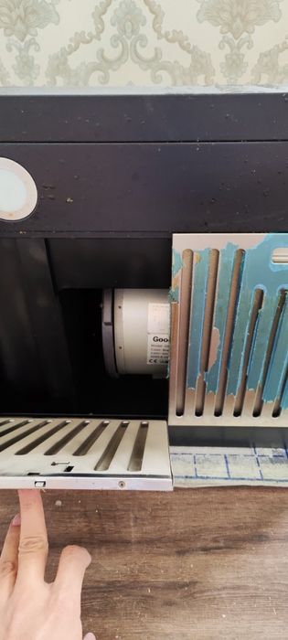 Вытяжка кухонная Goodwell AQA