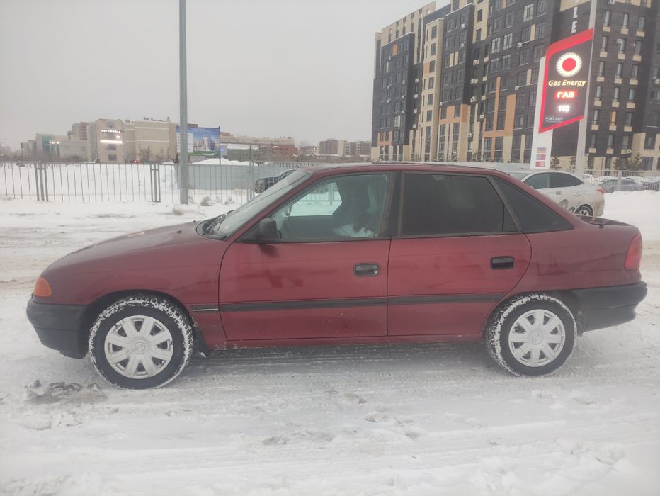 Опель астра автомат варианты есть