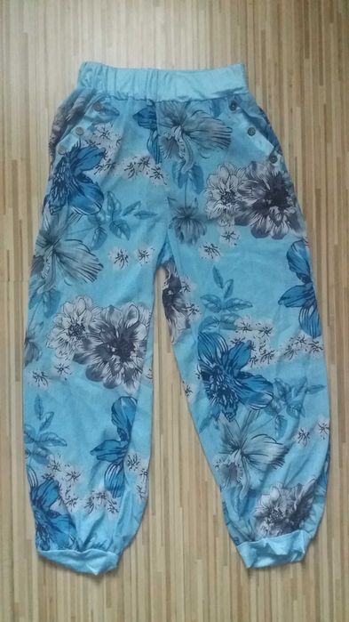 Дамски широк панталон на цветя