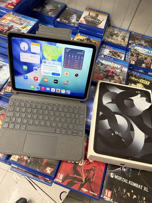 iPad Air 5 M 1. 2022 64GB WiFi Impecabil Husa Tastatura Cadou