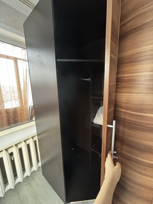 продам шкаф хороший