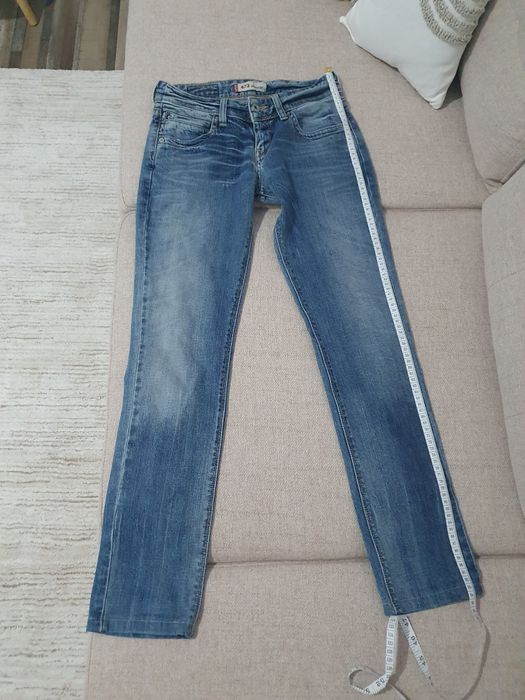Blugi Levi's 473 skinny fit