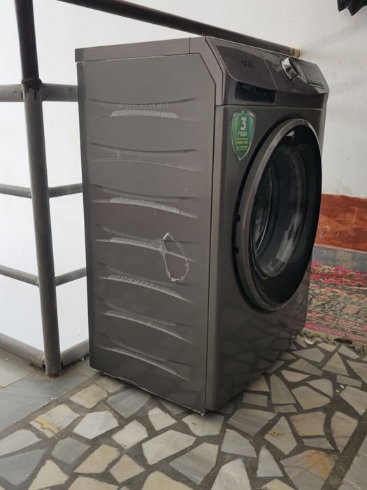 Jaqsi islep turgan kir mashin satiladi