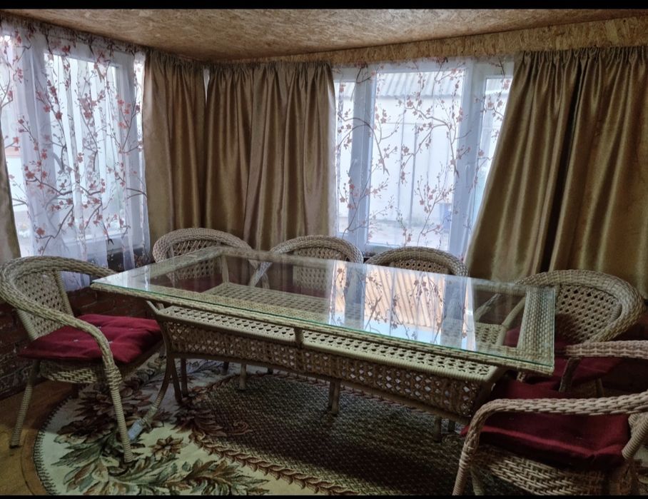 Продаётся 2 дома на одном  участке