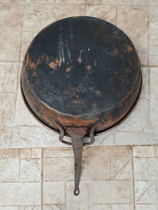 Стар меден тиган