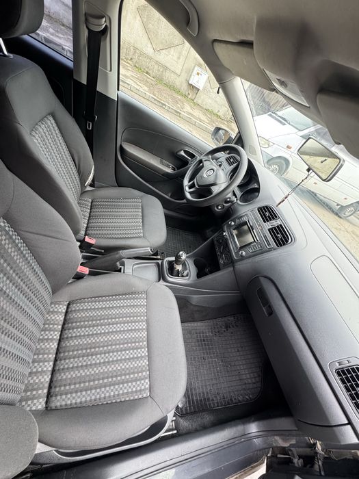 VOLKSWAGEN Polo 2014 — imagine 4
