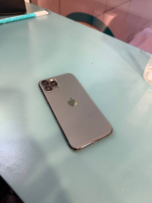 Айфон 11 про 64GB