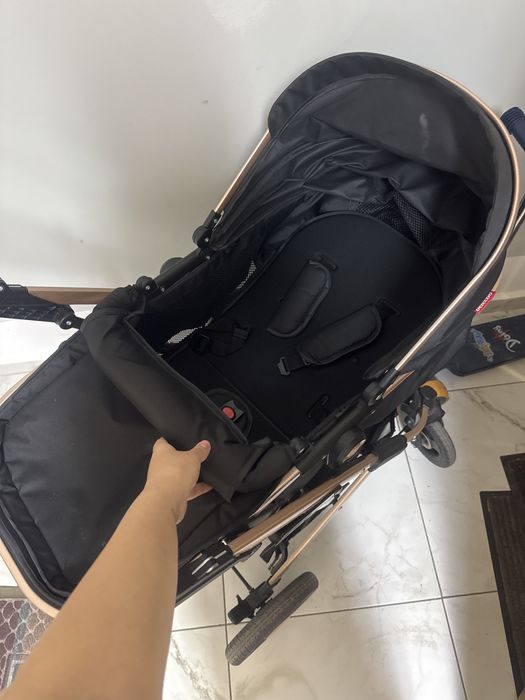 Коляска трансформер Belecoo 321, черный