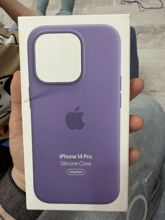 Huse Apple originale - iPhone 14 Pro