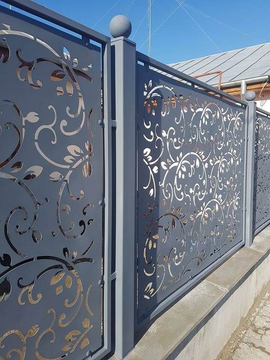 Garduri decupate CNC