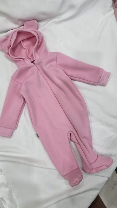 Продаю комбинезоны