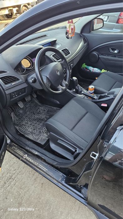 Vând Renault Megane!