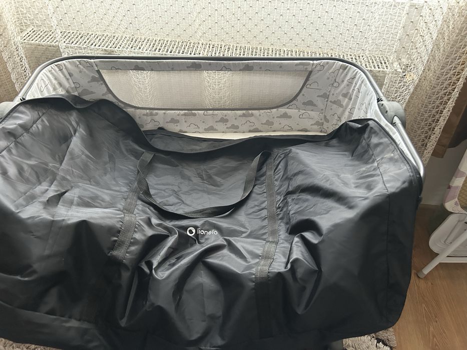 Patut  bebe in stare foarte buna