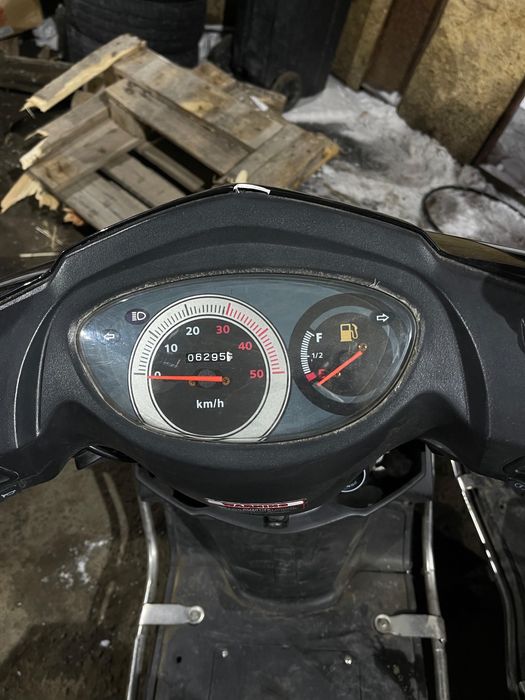 2 скутера за 300000