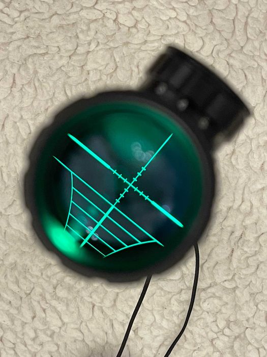 Luneta cu lumina Bushnell 3–9X40 EG pusca vanatoare stadioane spionaj
