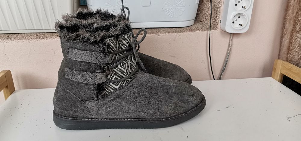 Апрески Roxy 42н.Естествен велур