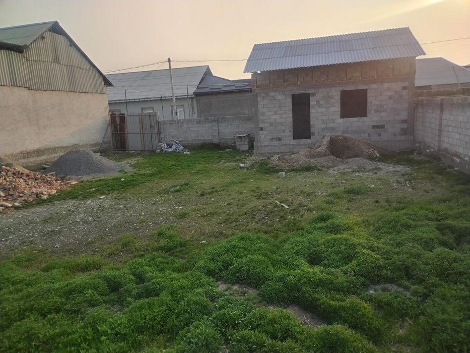 Участка сотилади