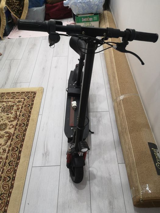 Продаю электросамокат