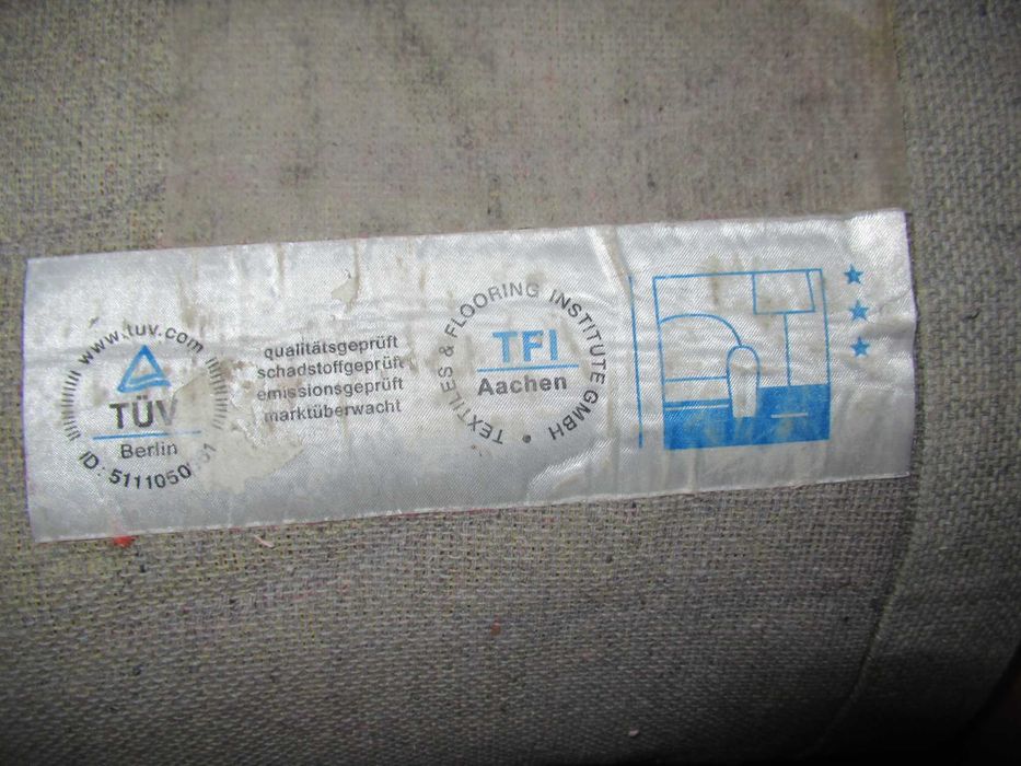 Немски килим в розови тонове 136/197 см.